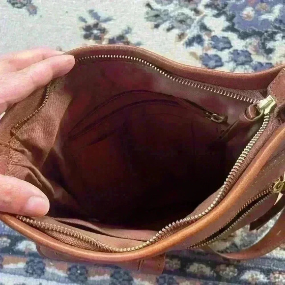 C&C California brown leather bag - Picture 2 of 7